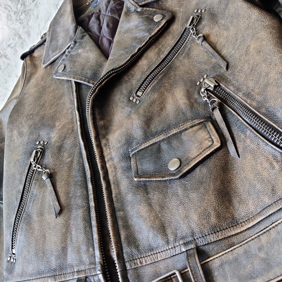 Distressed leather jacket - Picture 8 of 11